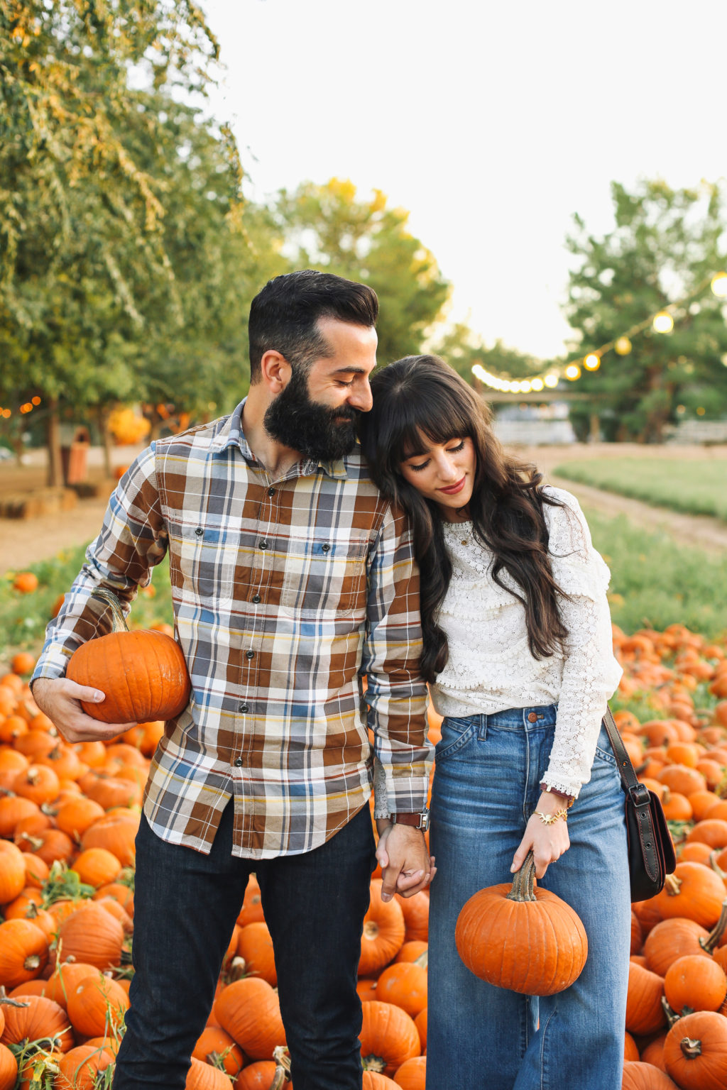 Pumpkin Picking Outfit Ideas for Couples
