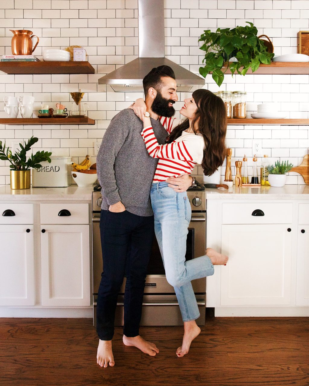 Couples Lifestyle Blog - Cute Couples Kitchen Photos