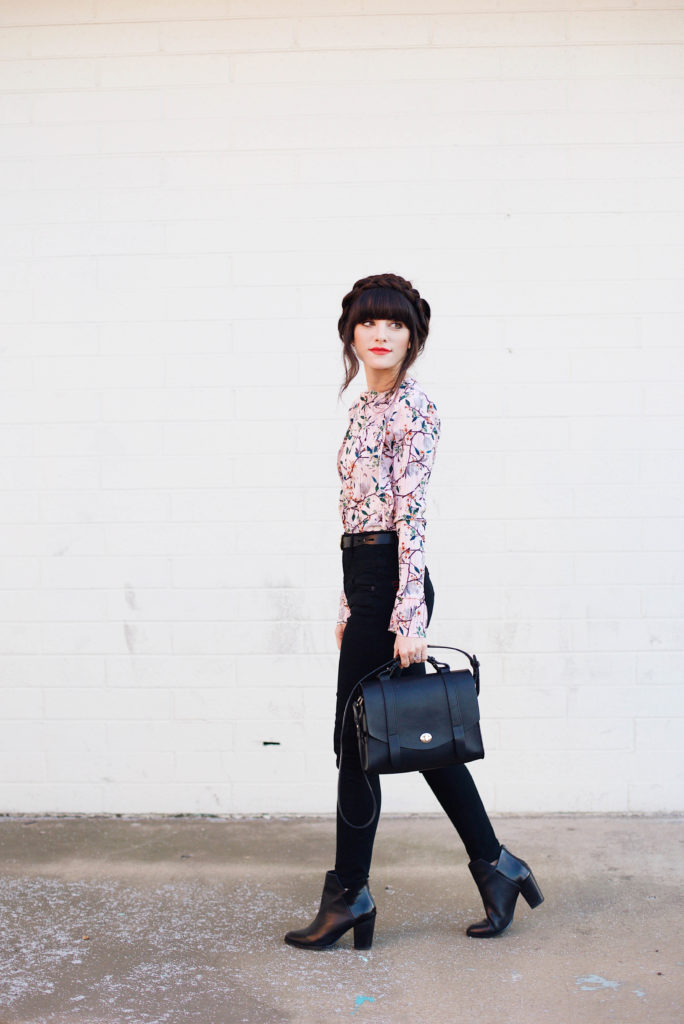 New Darlings Lifestyle Fashion Blog Casual Floral Blouse