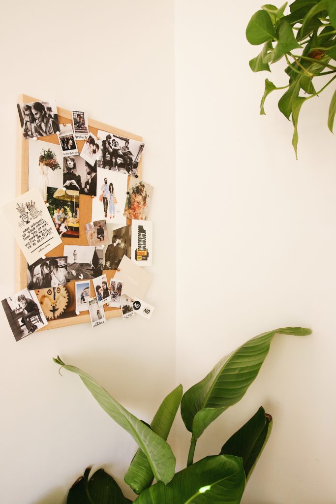 Home Office - Tape Photos to Wall - Inspiration