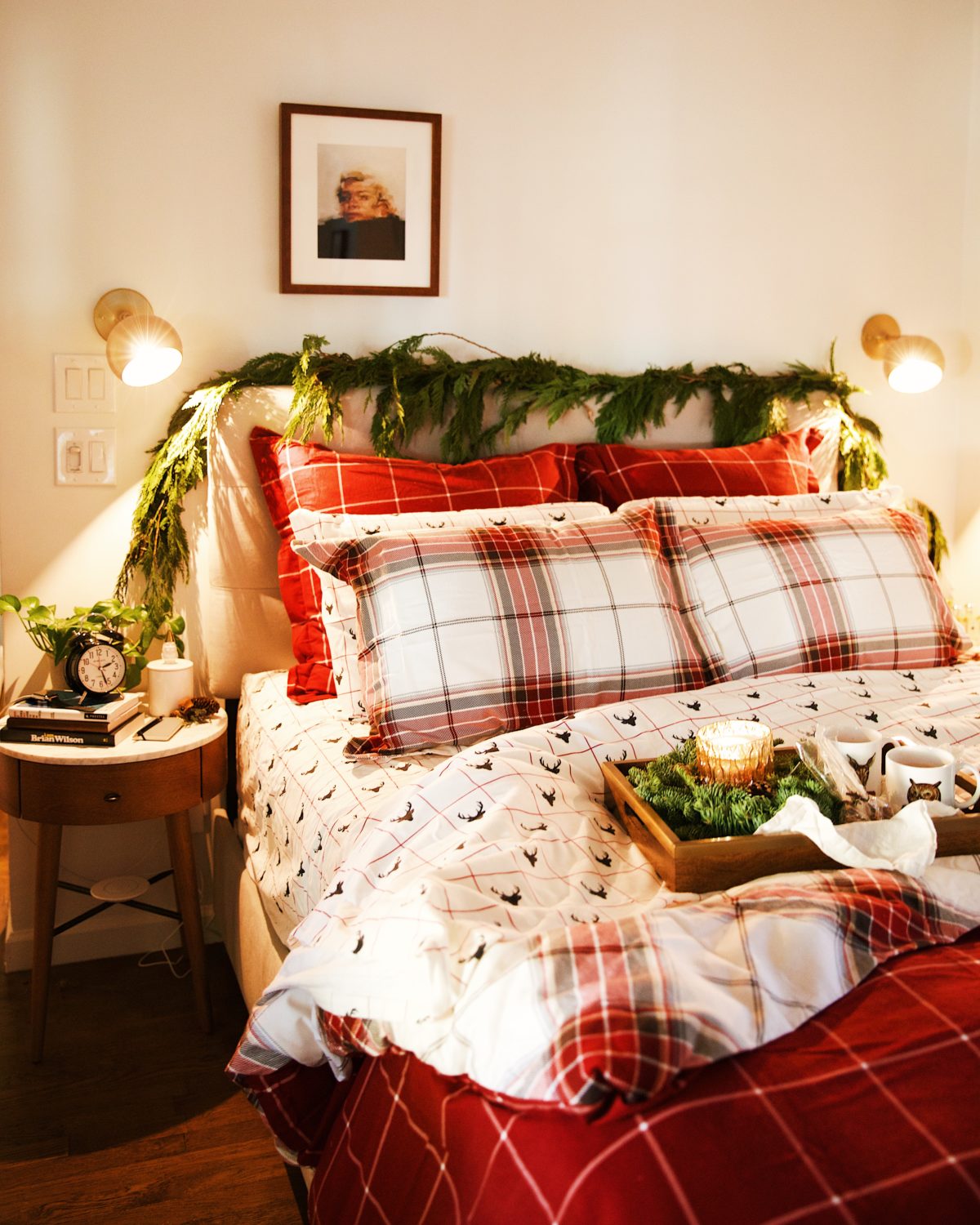 Adding Some Holiday Cheer to Your Bedroom