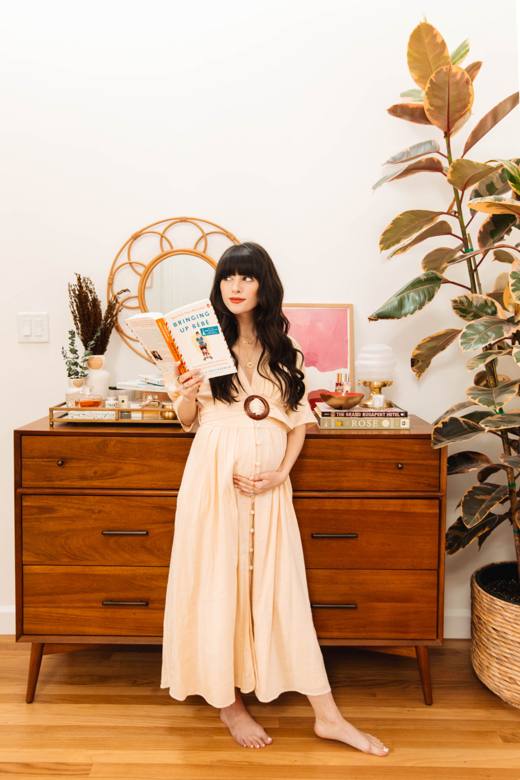 3 Baby Books To Read While Pregnant