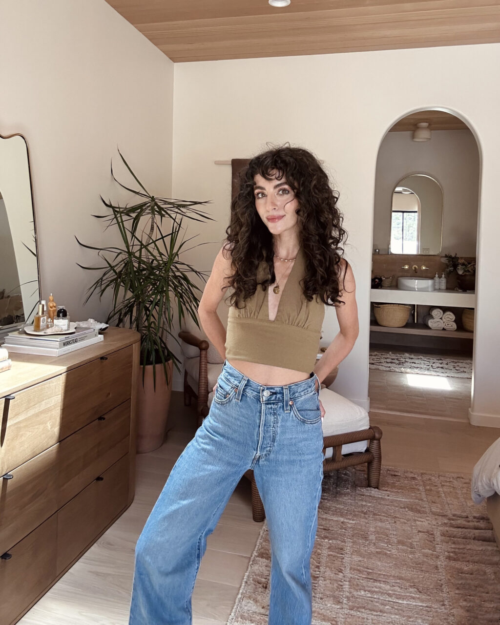 ozma of California summer outfit - sustainable summer outfit ideas - high rise denim