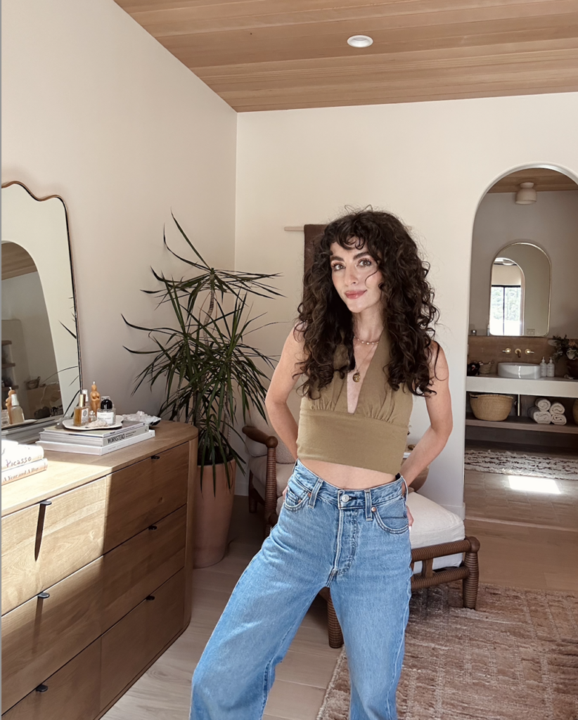 ozma of California summer outfit - sustainable summer outfit ideas - high rise denim